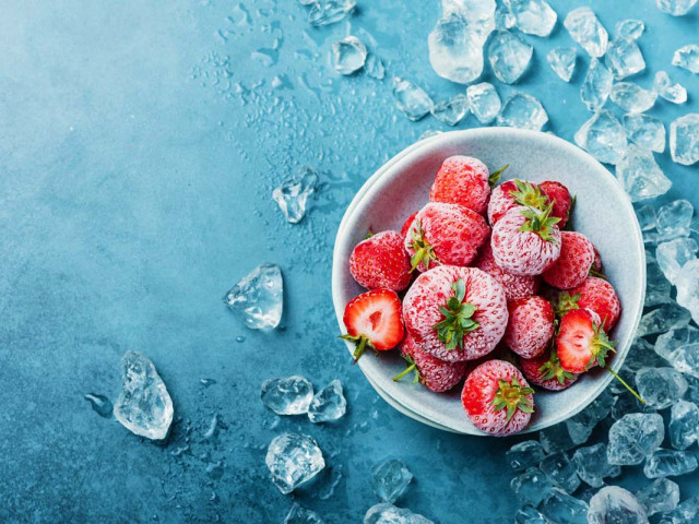Як заморозити полуницю на зиму